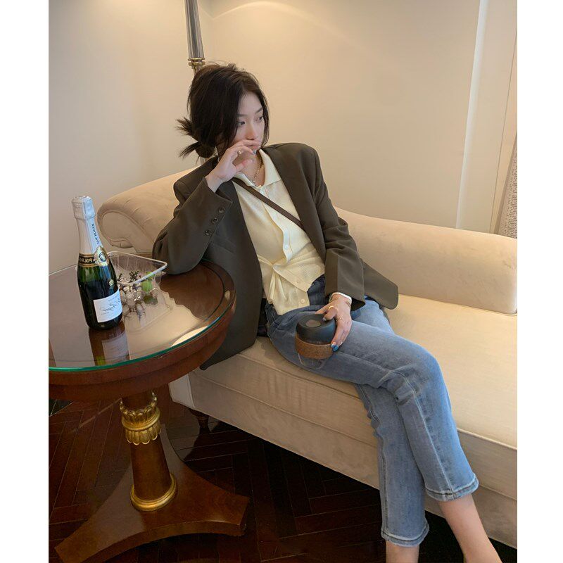 孕妇裤子春季新款外穿孕早期打底长裤女春秋款大码直筒牛仔裤春装