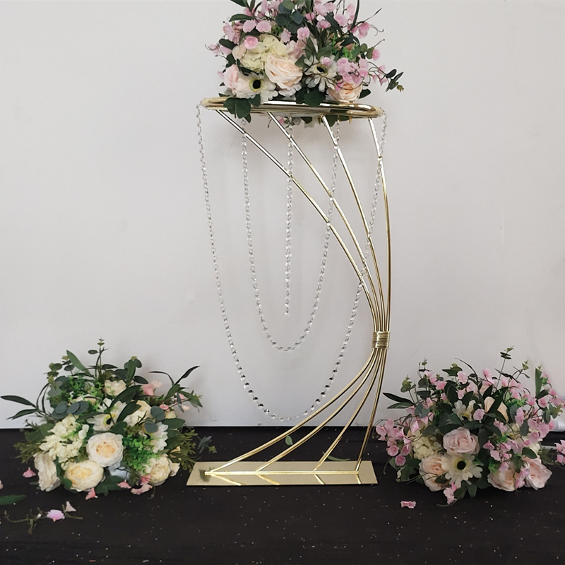 婚礼婚庆道具新鱼尾路引花架子金色几何摆件舞台背景布置花器橱窗