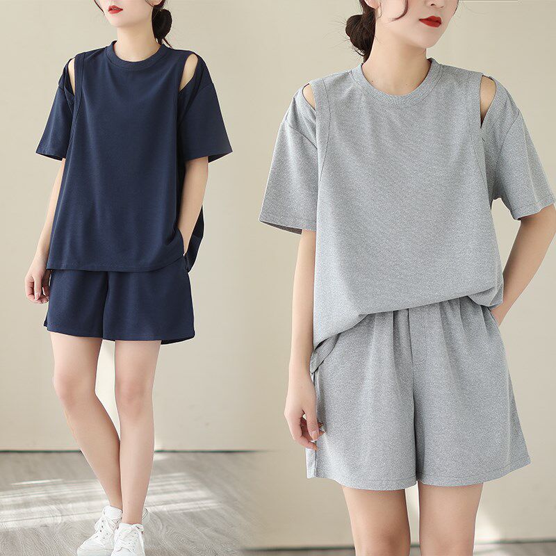休闲运动短裤套装女夏季2025新款大码胖mm遮肉显瘦露肩短袖两件套
