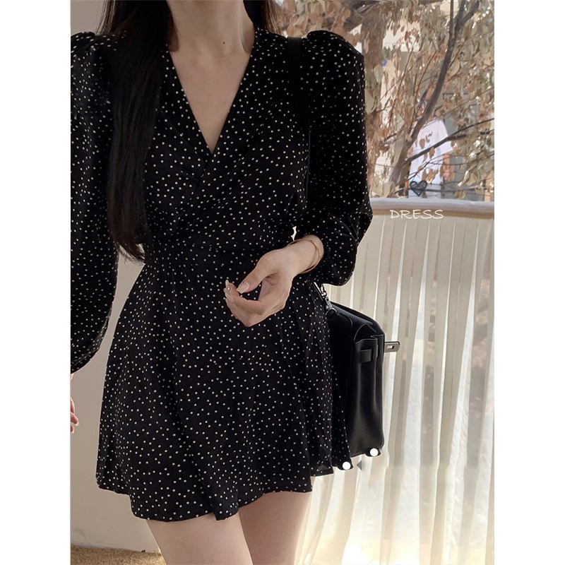 清冷系松弛感波点茶歇裙女初秋收腰遮跨显瘦绝美气质初恋连衣裙子