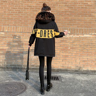大码冬季连帽大毛领中p长款羽绒棉服女胖妹妹宽松显瘦茧型黑色外