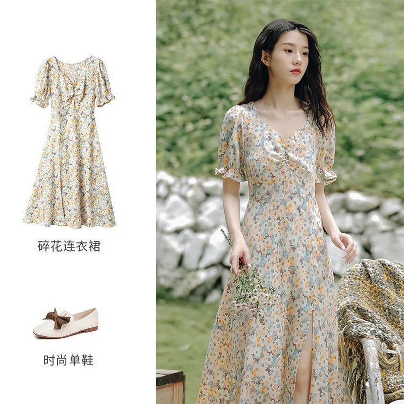 法式碎花连衣裙女2025新款裙子夏季新款显瘦泡泡袖韩系长裙女薄款