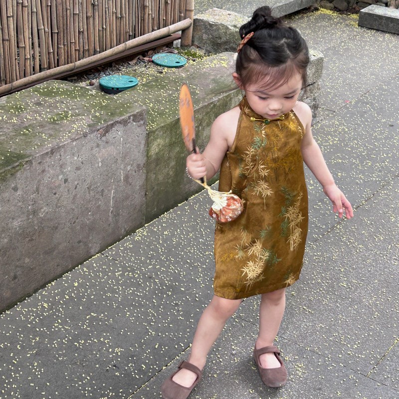 儿童旗袍女童中国风汉服挂脖旗袍裙夏季小女孩复古中式竹叶背心裙