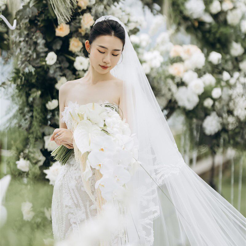 新娘结婚头纱重工钉珠长拖尾蕾丝遮面头饰高端定制森系户外婚礼