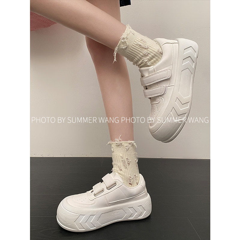 王夏天 厚底增高面包o小白鞋女2023新款松糕百搭魔术贴运动休闲鞋