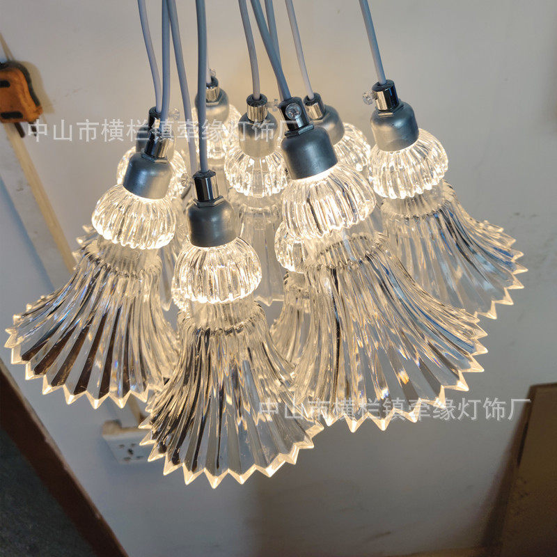 厂家直供新款婚庆道具羽毛球吊串宴会厅婚礼堂酒店舞台吊顶装饰灯,家装灯饰光源,酒店/宴会厅/餐饮吊灯,淘宝优惠券,粉丝福利购,淘宝优惠卷