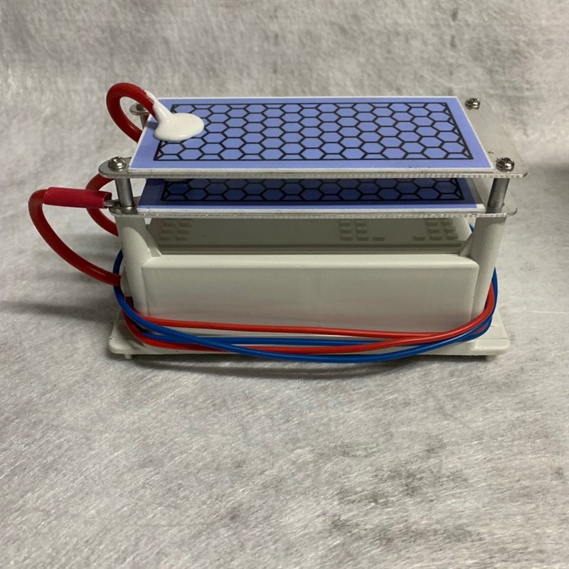 12v汽车臭氧消毒机车载智能除甲醛烟味异味能消毒杀菌臭氧发生器