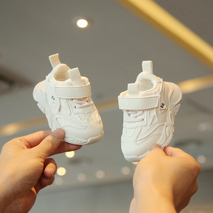 宝宝学步鞋秋冬季小童运动鞋女婴儿软底加绒二棉鞋1一2Z岁男童鞋