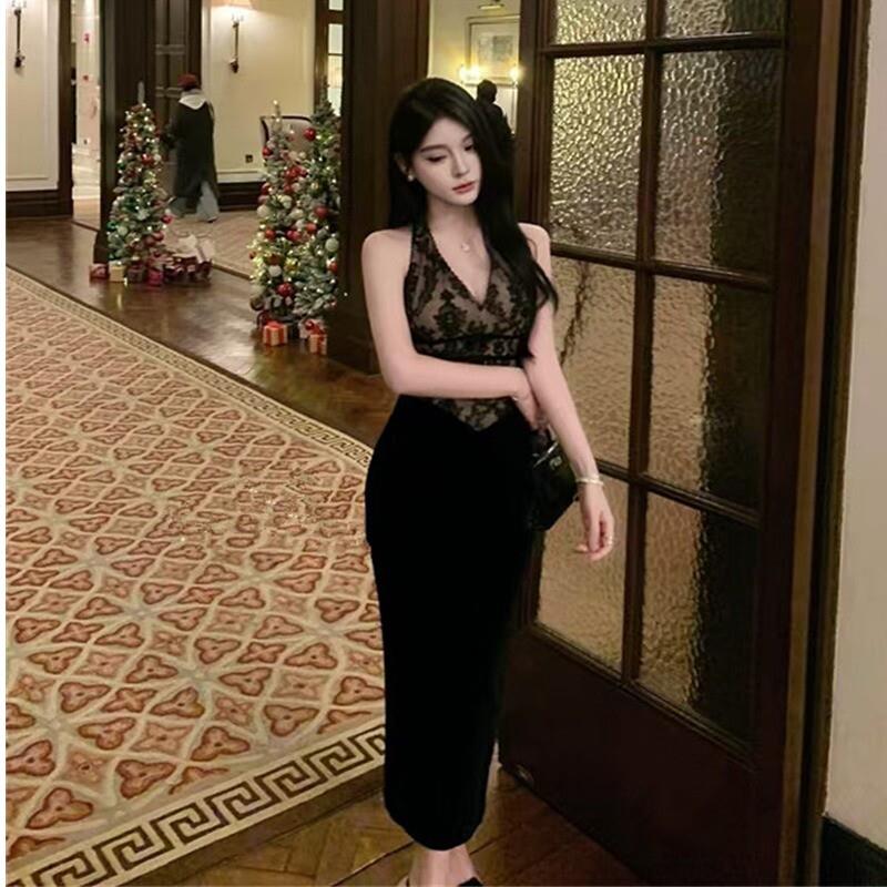 法式高级感气质轻奢礼服裙蕾丝拼接风情万种收腰女人味挂脖连衣裙