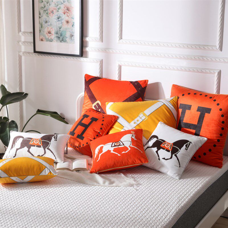 云貂绒法式奢华爱马沙发抱枕靠垫5cm欧式样板间靠垫面印