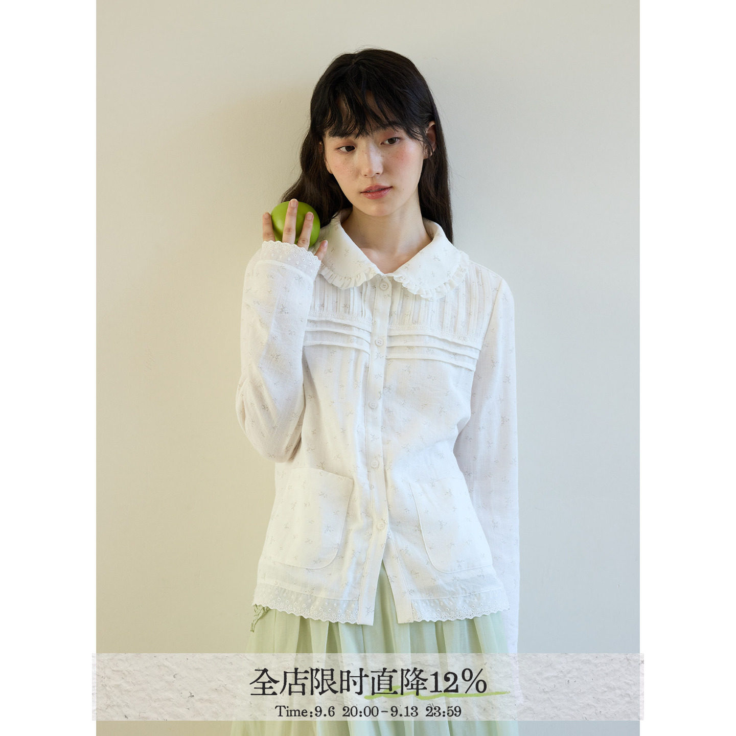 aww 纯白茉莉·重工娃娃领蕾丝衬衫小花白衬衣2026秋图片