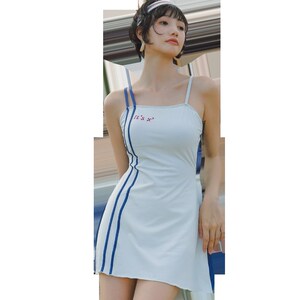 泳衣女保守学生甜美小清新遮肚显瘦少女运动分体Y仙女范游泳衣
