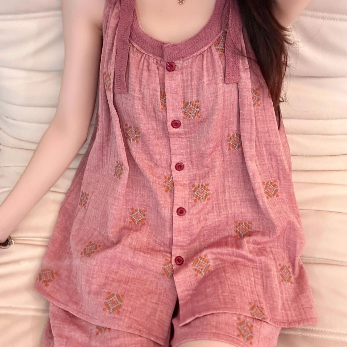 新款夏季刺绣睡衣女吊带短裤套装