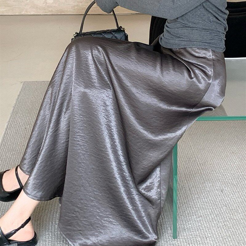 夏季妇女新发a线修身看优雅长裙宽松大尺寸高腰缎面裙新潮