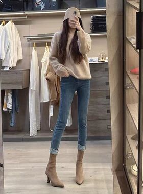 巨巨显瘦马丁靴女2024春秋韩系小E短靴细跟尖头弹力瘦瘦靴高跟鞋