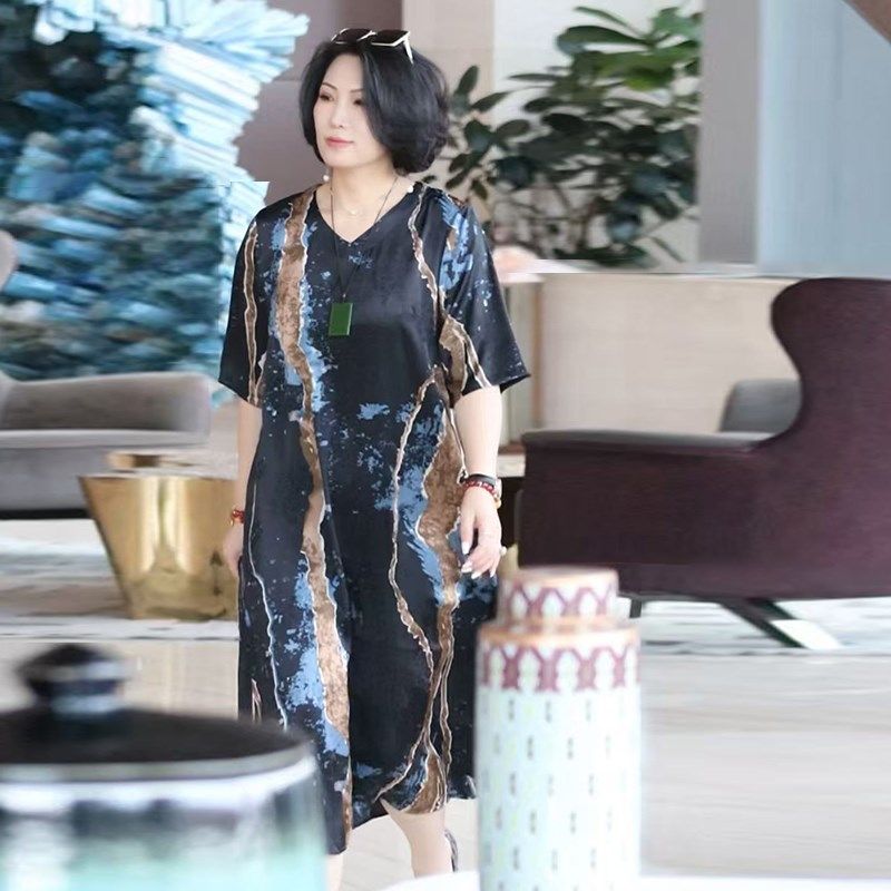 加大码200斤真丝连衣裙胖妈妈遮肚显瘦中长裙宽松休闲百搭长裙子