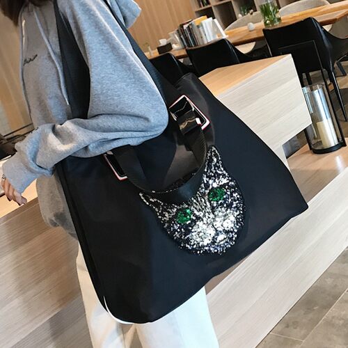 秋冬新款网红女包短期旅行购物袋大容量运动健身包防水牛津布大包