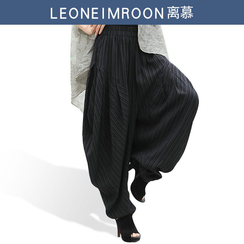 2025春夏季妈妈装大码哈伦裤薄款女宽松遮肉灯笼裤褶皱条纹休闲裤