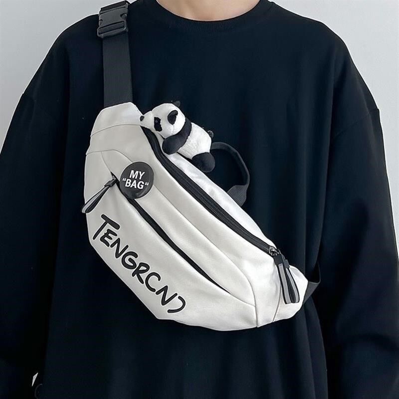 男孩潮酷单肩包时尚大容量儿童斜挎包帆布帅气男童腰包外出小背包