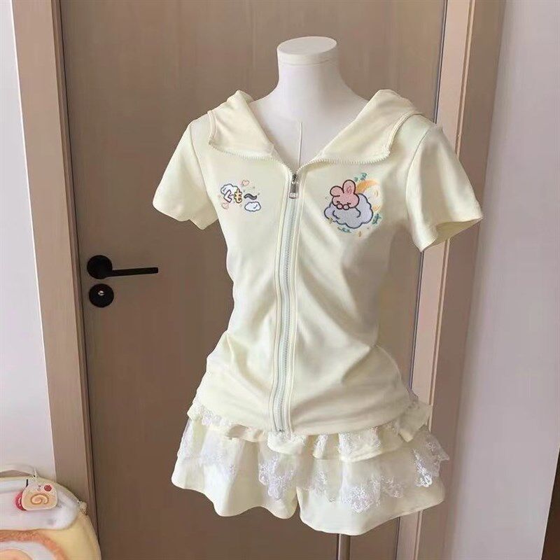 兔耳朵辣妹修身显瘦可爱长短袖连帽卫衣外套女夏季日系二次元T恤