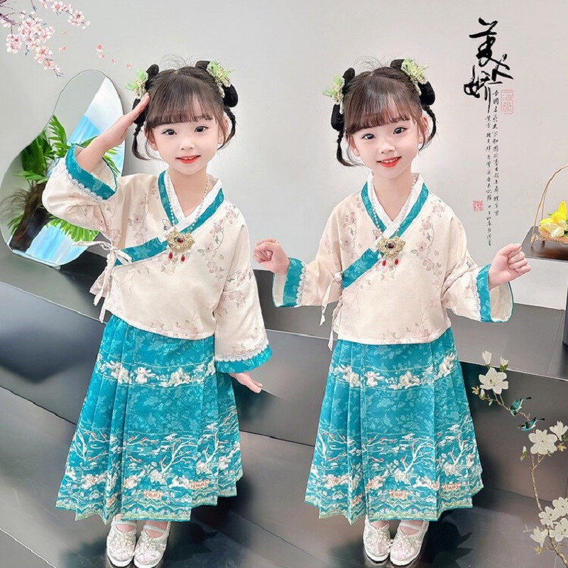 新款民族风女童汉服中国风唐装幼儿园表演服超仙小女孩马面裙套装