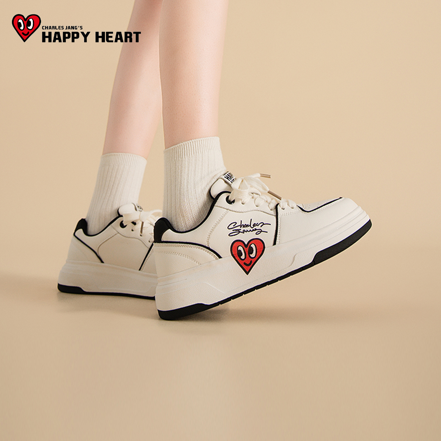 查尔斯桃心休闲小白鞋2025秋新款百搭厚底增高舒适透气休闲板鞋女