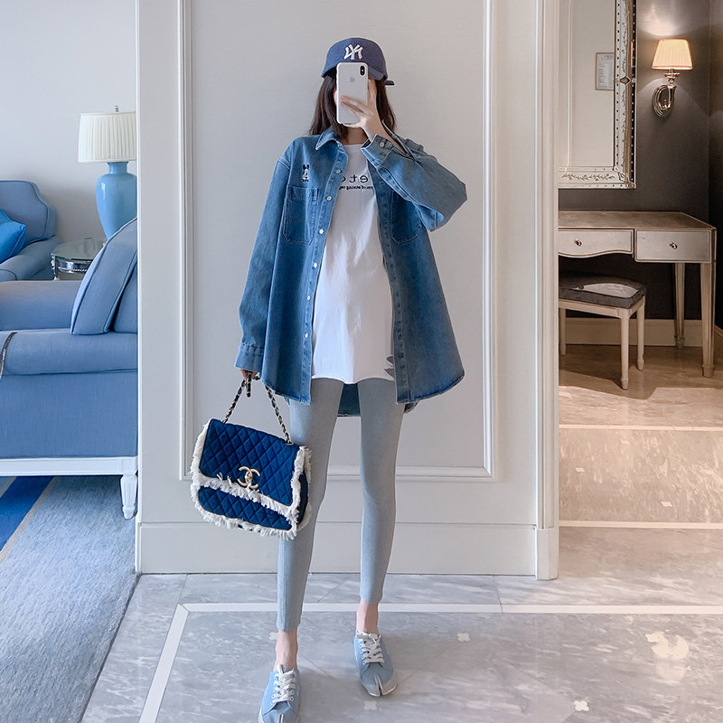 孕妇春装套装时尚款外出2022新款早春孕妇装春秋款遮X屁股T恤上衣