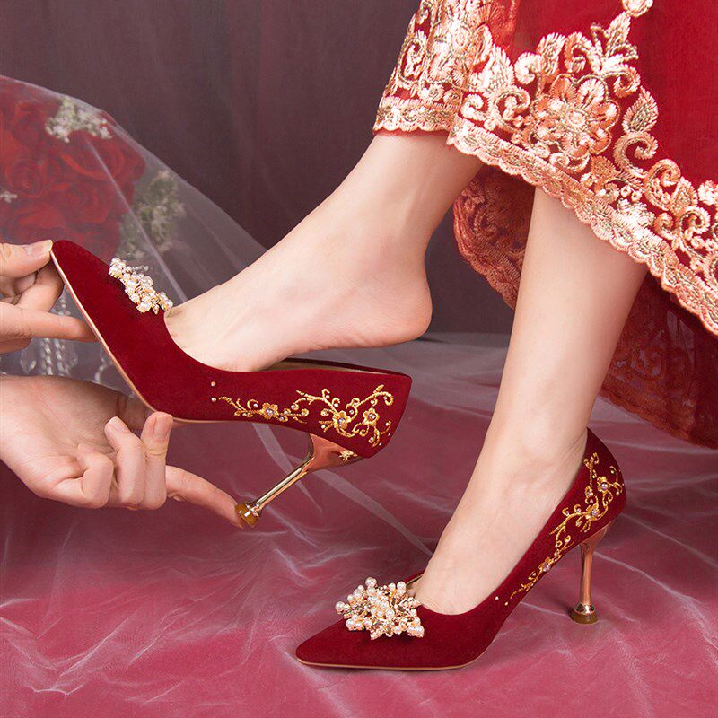 婚鞋秋冬女新娘鞋不累脚结婚鞋禾秀婚纱两穿红色高跟鞋小众高级感