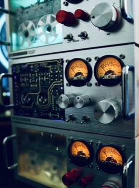 拾音气氛灯小夜灯桌面搭配家居装饰怀旧磁带机听功放u表