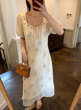 NAZ那子大码2024夏季新款法式温柔风胖mm设计感显瘦刺绣连衣裙女