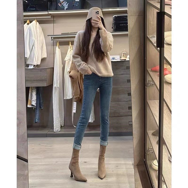巨巨显瘦马丁靴女2024春秋韩系小短靴细跟尖头弹力瘦瘦靴高跟鞋子