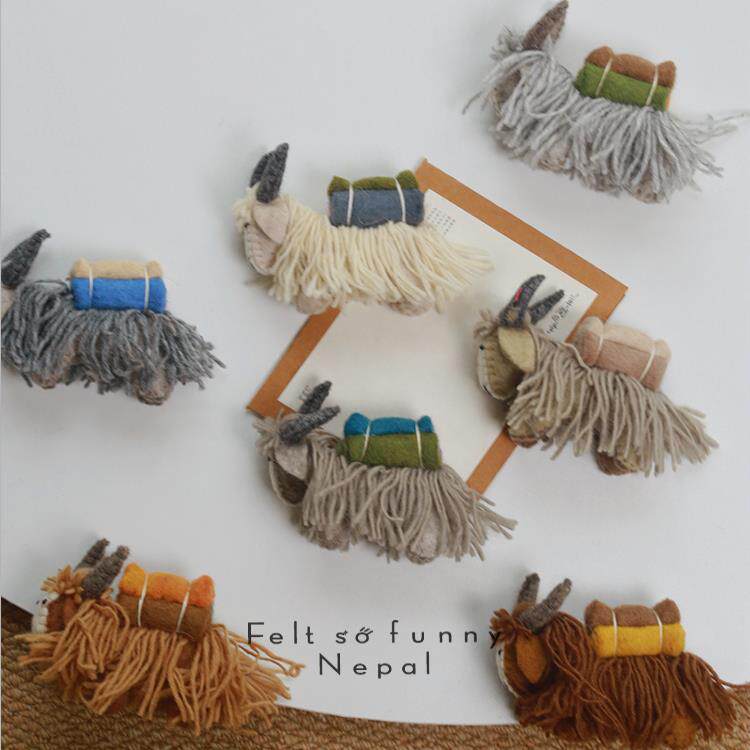 尼泊尔进口羊毛毡牦牛玩偶站立摆件可爱呆萌行李装饰创意手工礼物