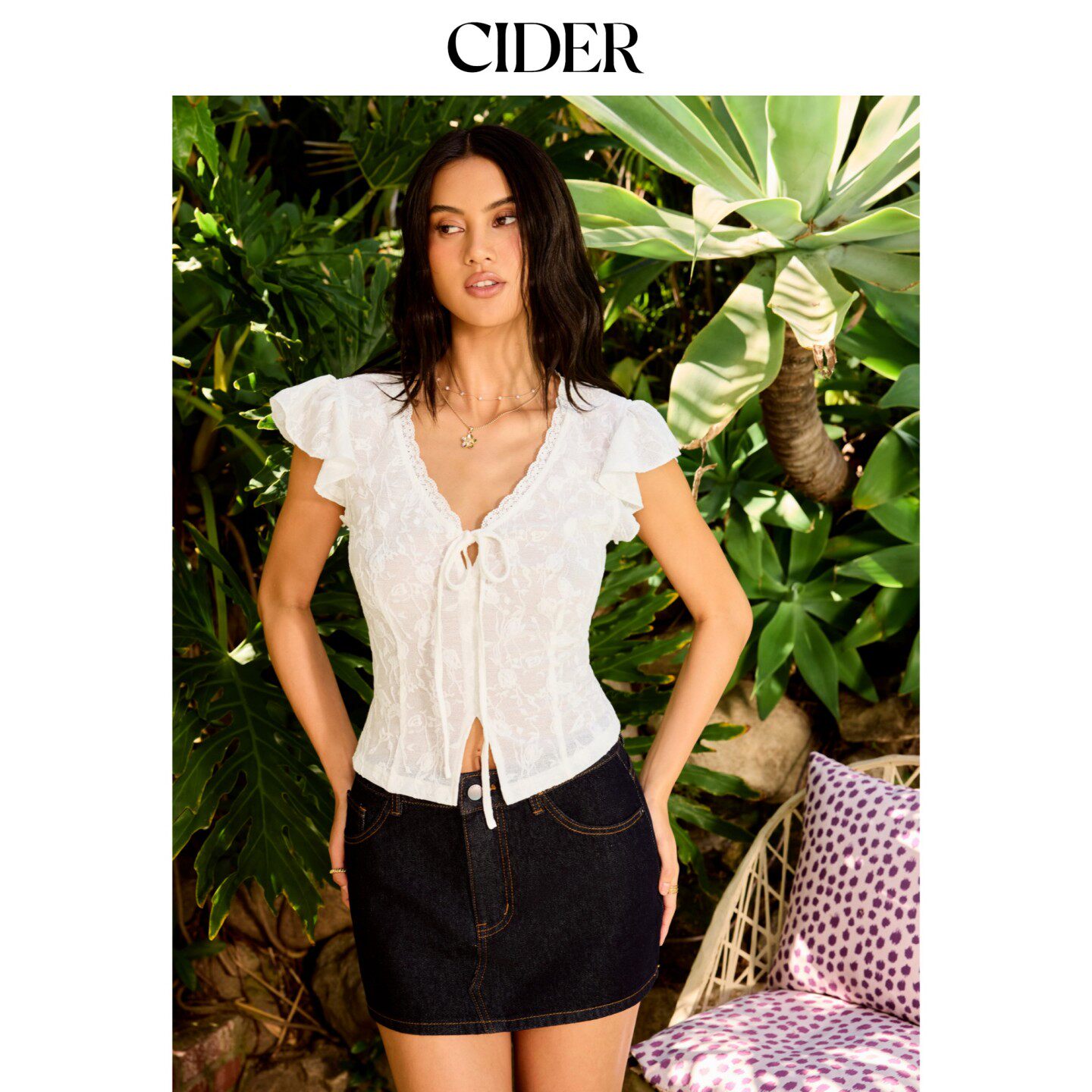 CIDER2026春季新品提花V领荷叶袖蕾丝拼接上衣115331954
