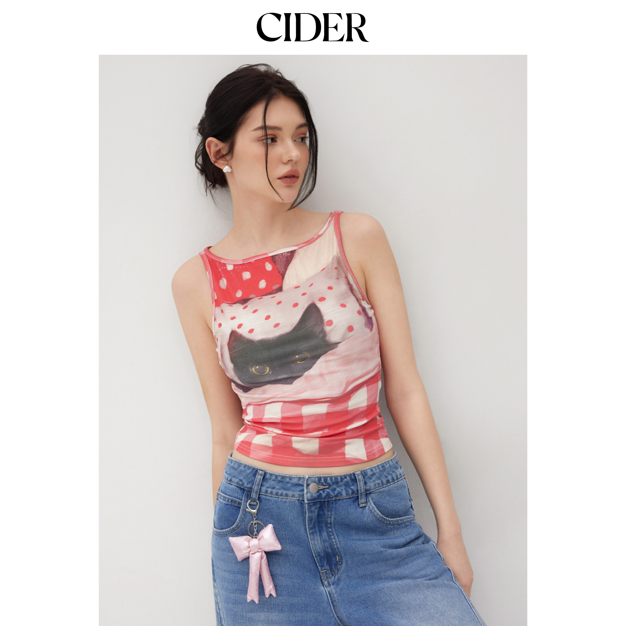【明星同款】CIDER猫咪印花格纹褶皱背心式上衣11434096