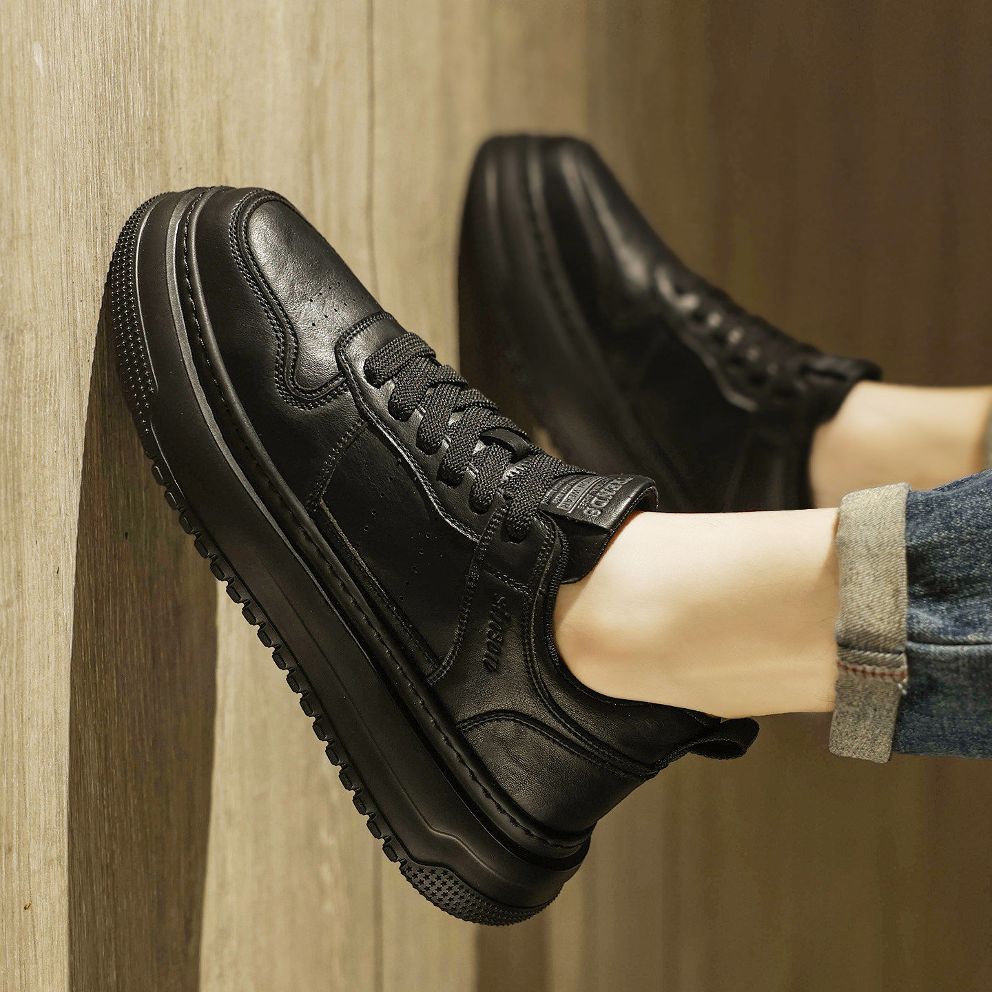 合成鞋业真皮男鞋秋季厨房专用防水防滑耐磨黑色耐脏上班工作运动