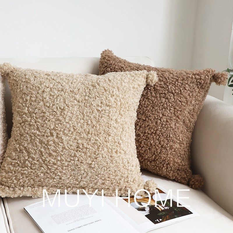 PK7J秋冬可爱毛绒球球抱枕套泰迪毛圈绒抱枕飘窗靠垫床上沙发靠枕