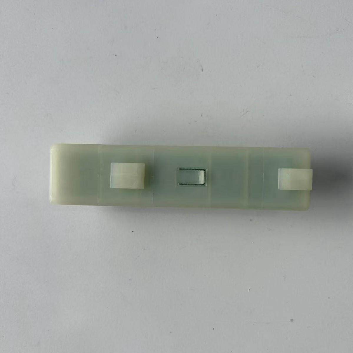 适用于克莱斯勒道奇吉普68140647AA保险丝盒