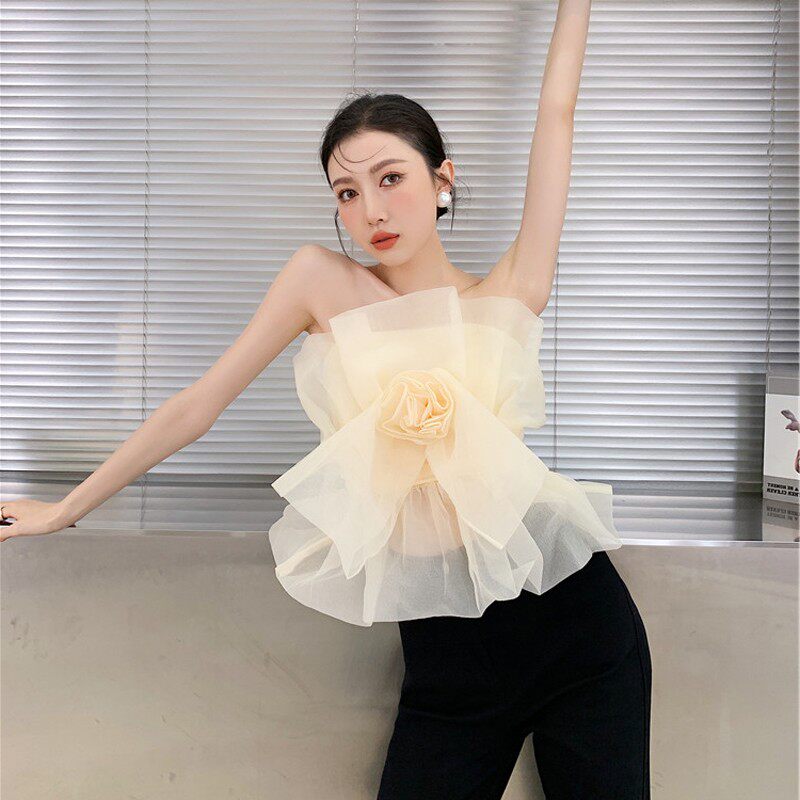 2023夏季网红款设计感气质纯欲立体花朵修腰打底抹胸漏肩上衣女
