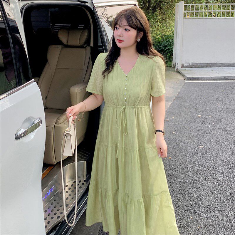 胖mm法式气质V领收腰显瘦遮肚蛋糕连衣裙女2024夏季新款大码女装
