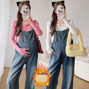 孕妇裤子冬季外穿怀孕牛仔背带裤冬装加绒保暖休闲裤冬款宽松长裤