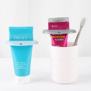 创意款 家用牙膏挤压器 挤牙膏器 手动现货ABS塑料挤牙膏一卡2个装
