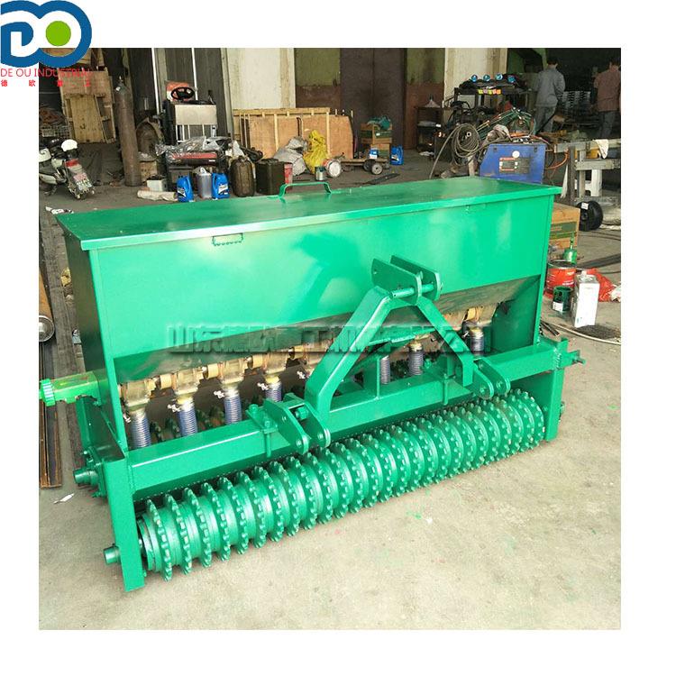 草籽苜蓿播种植保机四轮牵引式草籽播种机悬挂式草皮种植机