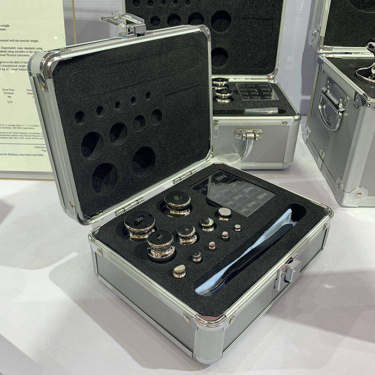 M1级不锈钢砝码1mg-500g套装铝盒砝码2kg1kg不锈钢标准圆形砝码厂