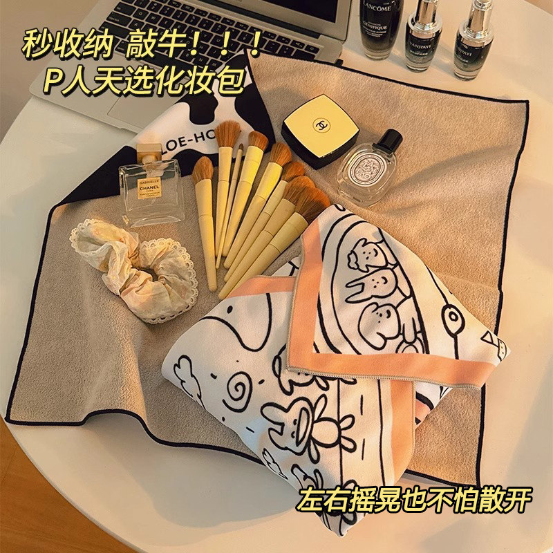 可爱p人化妆包女便携式大容量懒人旅行护肤品收纳袋魔术贴百贴布