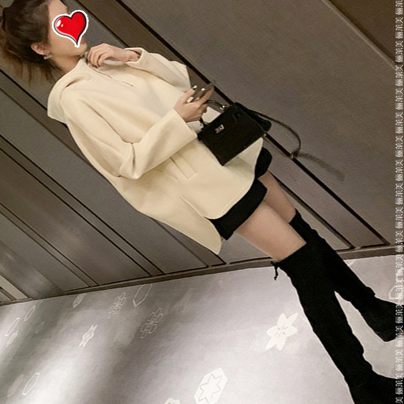 孕妇春装上衣2020新款宽松外套中长款卫衣连帽加厚春秋潮妈连衣裙