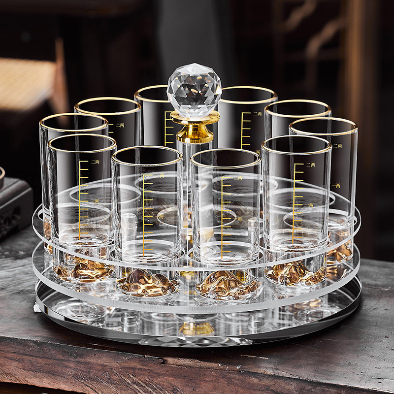 轻奢高档白d酒杯套装家用白酒分酒器带刻度二两酒杯水晶玻璃烈酒