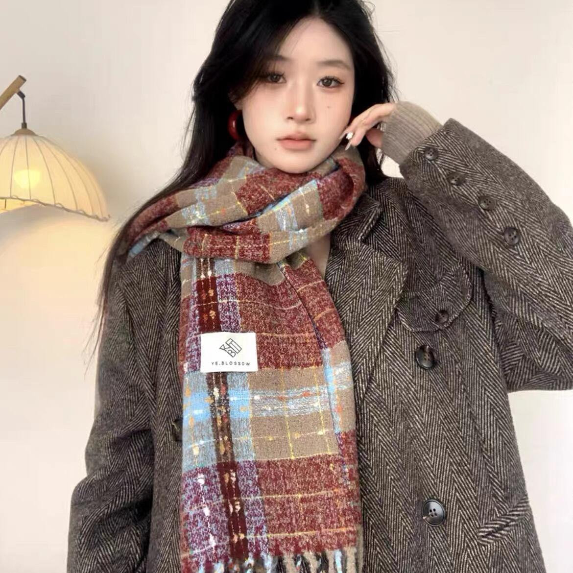 2025秋冬季款百搭双面仿羊绒大版披肩版百搭加厚保暖护脖围巾-Yz