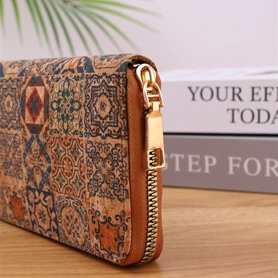 Advanced multifunctional walletD with wood grain, portable