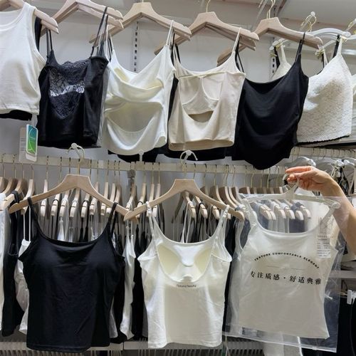 妃子纪3215字母大U镂空吊带y背心女外穿带胸垫一体杯外穿内搭显瘦