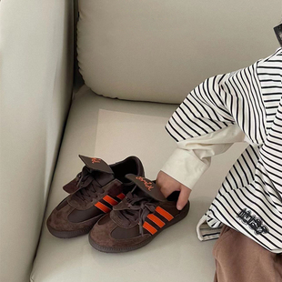 男童真皮板鞋2023秋冬新款女童魔术贴运动鞋儿童软底加绒德训鞋子